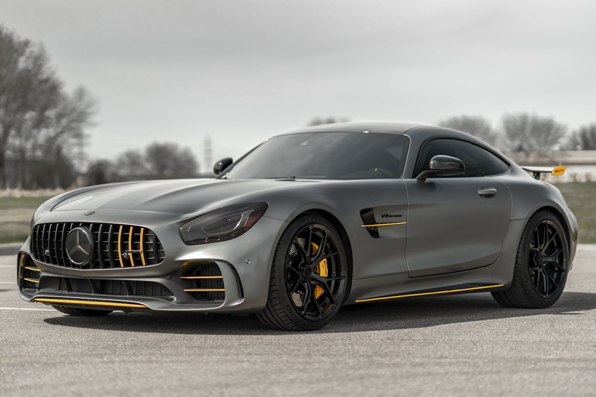 Mercedes-AMG C 63 S E Performance